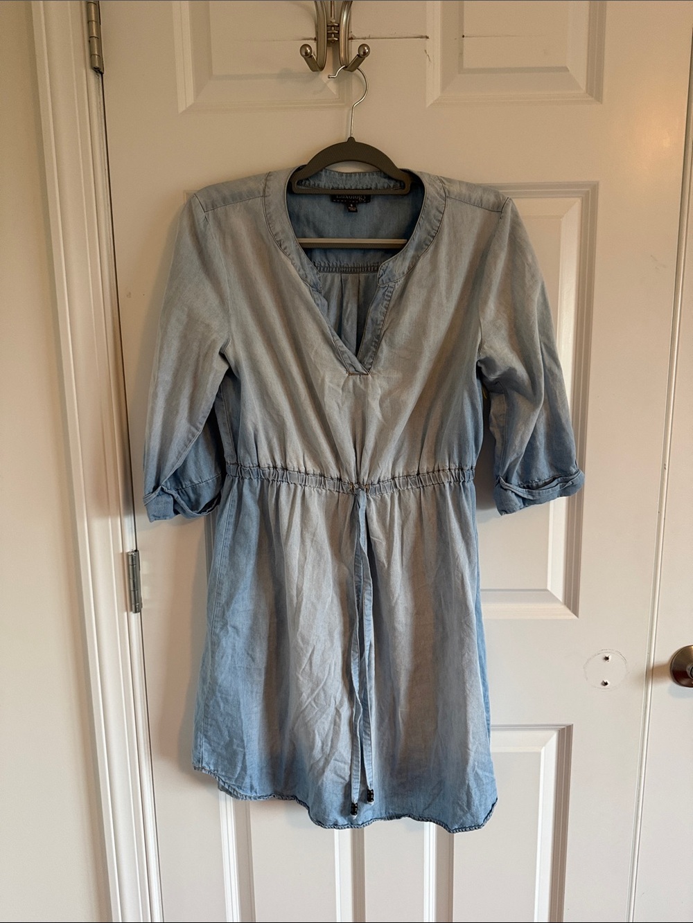 Luxology Light Blue Chambray Tie-Waist 3/4 roll up sleeves Dress Size 8